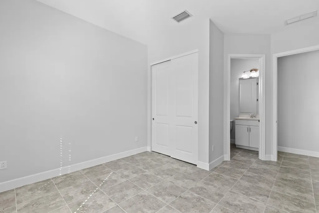 5338 Liberty Lane Westlake FL 33470