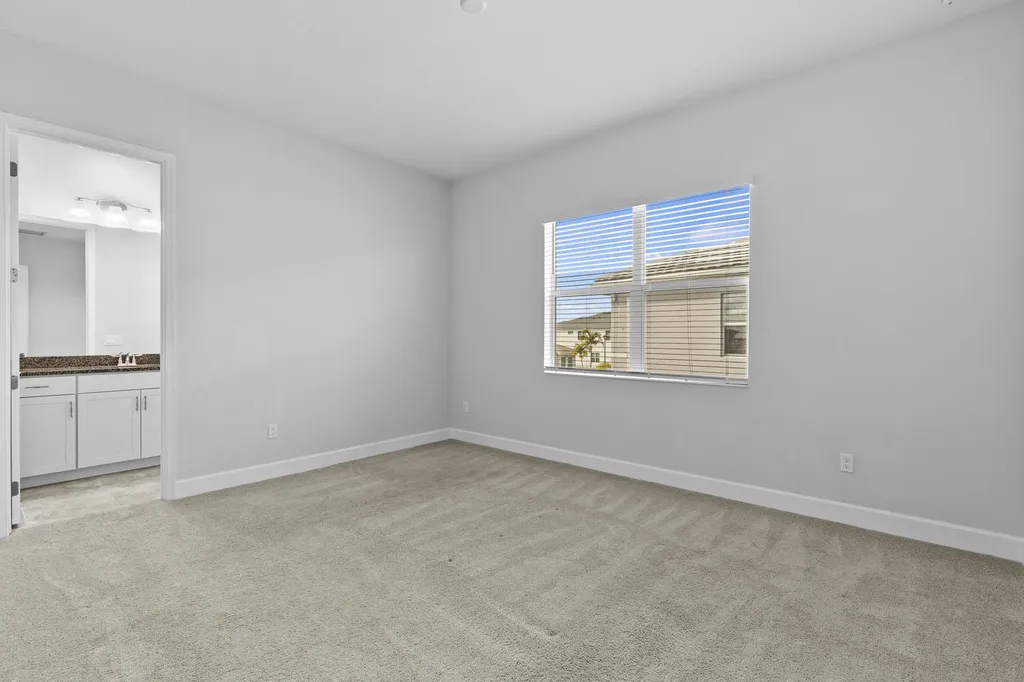 5338 Liberty Lane Westlake FL 33470