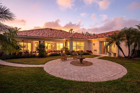 1910 Breakers Pointe Way West Palm Beach FL 33411