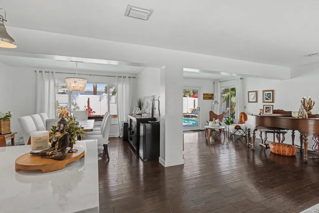 355 NE 23rd Way Boca Raton FL 33431