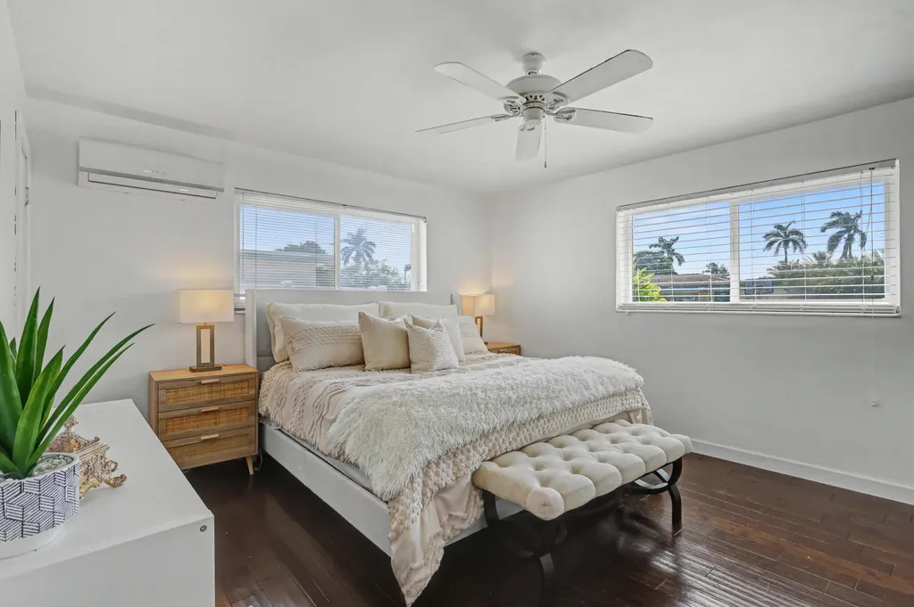 355 NE 23rd Way Boca Raton FL 33431