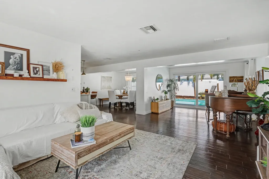 355 NE 23rd Way Boca Raton FL 33431