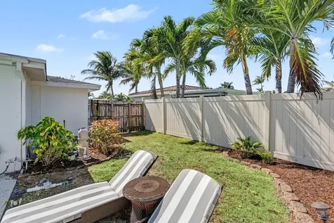 355 NE 23rd Way Boca Raton FL 33431