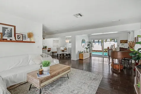 355 NE 23rd Way Boca Raton FL 33431