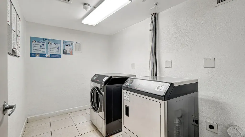 3000 S Ocean Drive Hollywood FL 33019