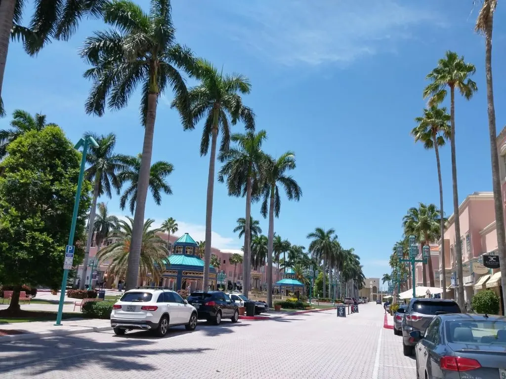 17396 Boca Club Boulevard Boca Raton FL 33487