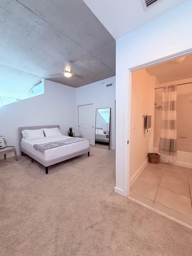 300 S Australian Avenue West Palm Beach FL 33401