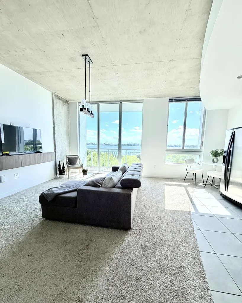 300 S Australian Avenue West Palm Beach FL 33401