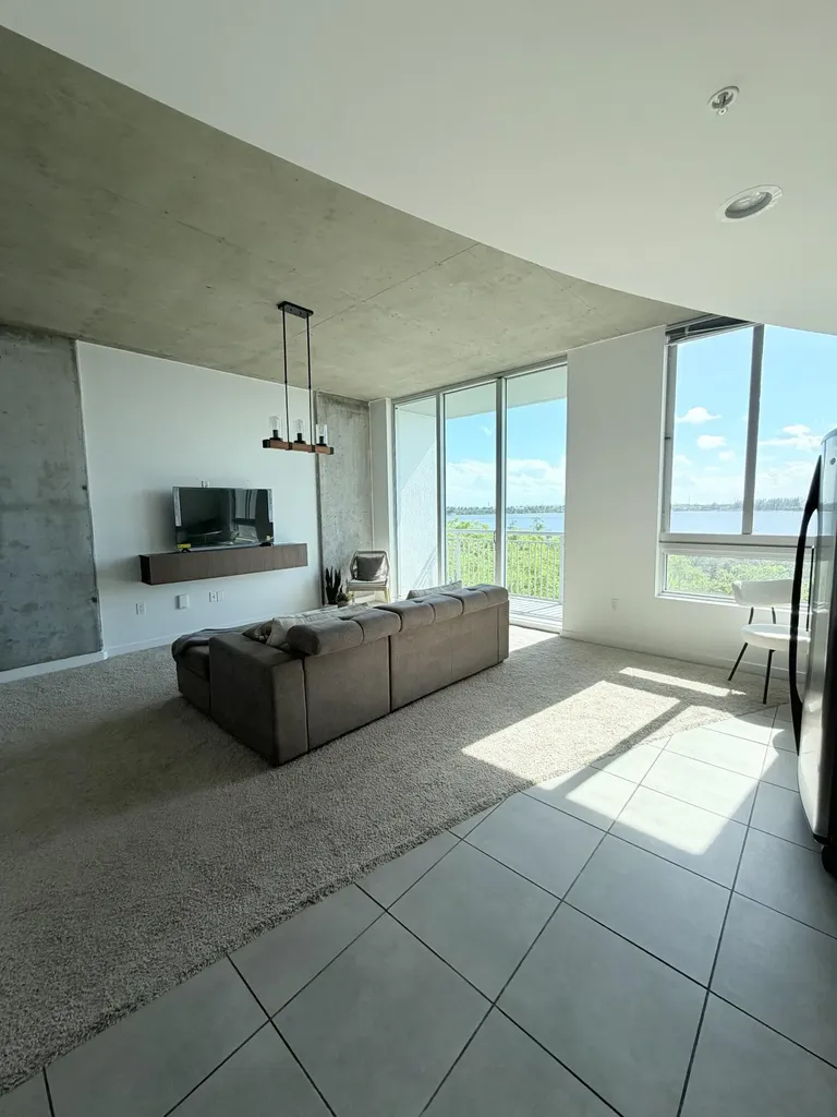 300 S Australian Avenue West Palm Beach FL 33401