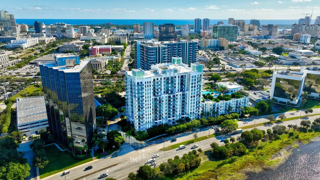 300 S Australian Avenue West Palm Beach FL 33401
