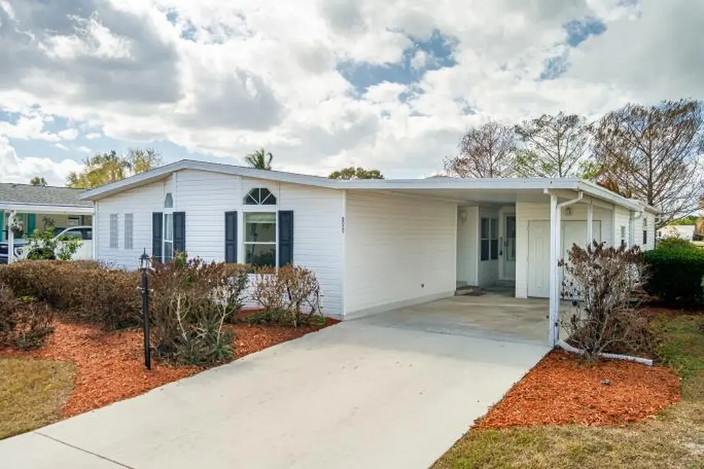 8029 Meadowlark Lane Port St Lucie FL 34952