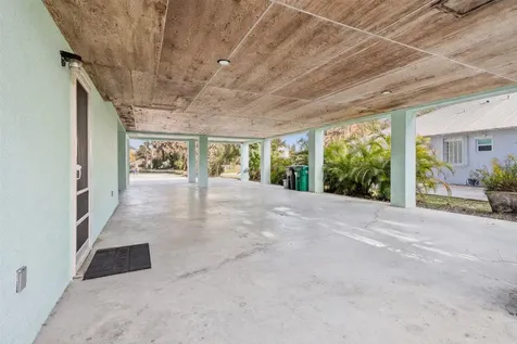 2321 Atlantic Beach Boulevard Hutchinson Island FL 34949