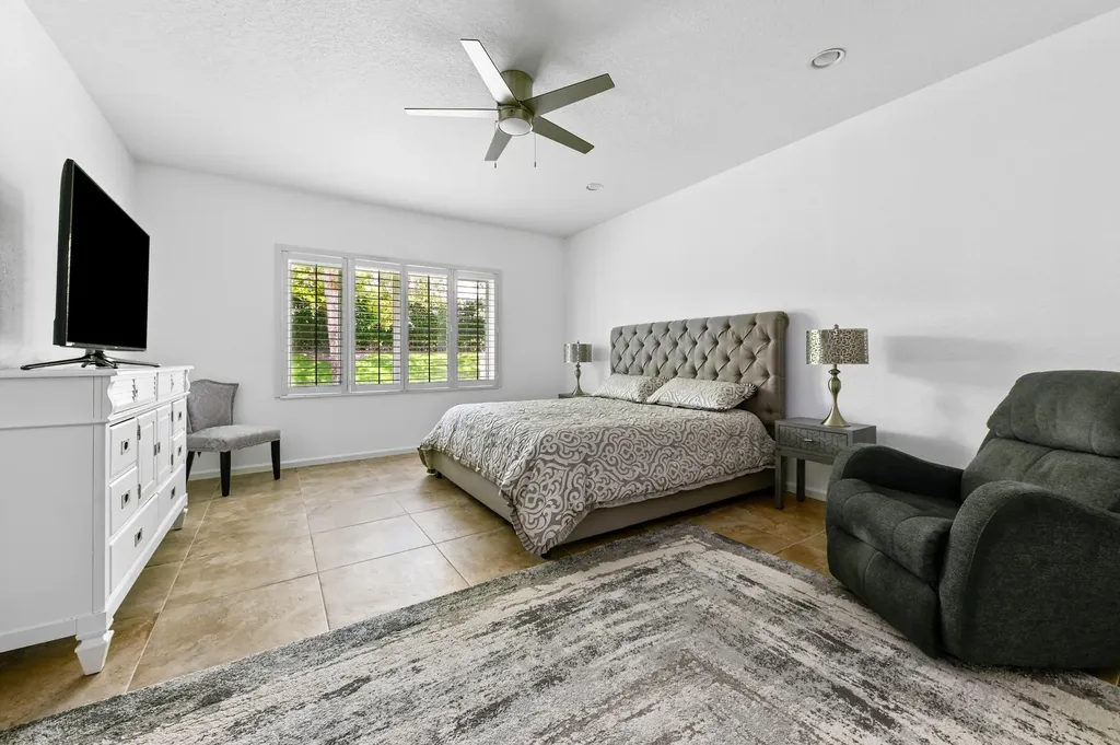 9142 Bay Point Circle West Palm Beach FL 33411