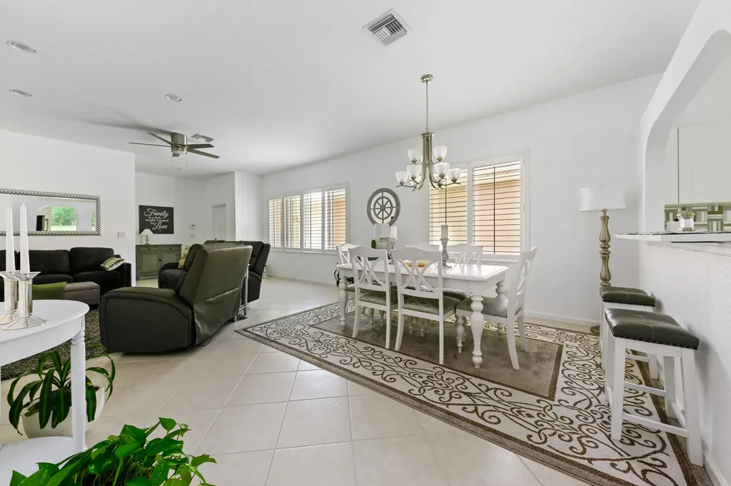 9142 Bay Point Circle West Palm Beach FL 33411