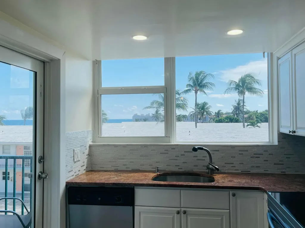 1237 Hillsboro Mile Hillsboro Beach FL 33062