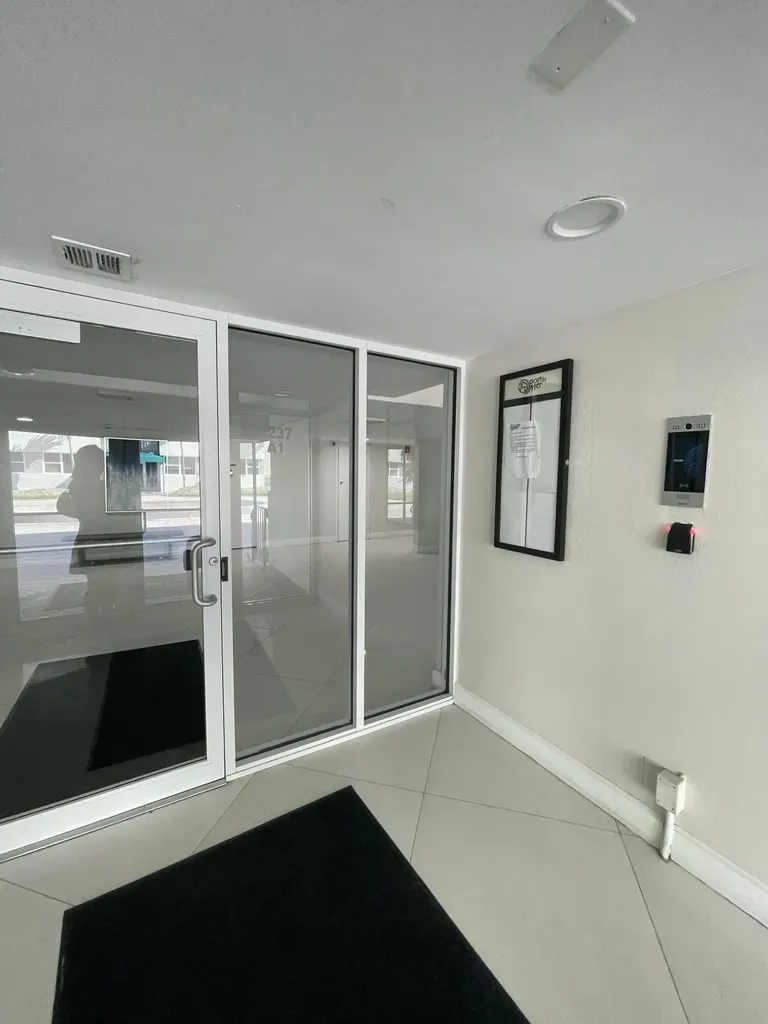 1237 Hillsboro Mile Hillsboro Beach FL 33062
