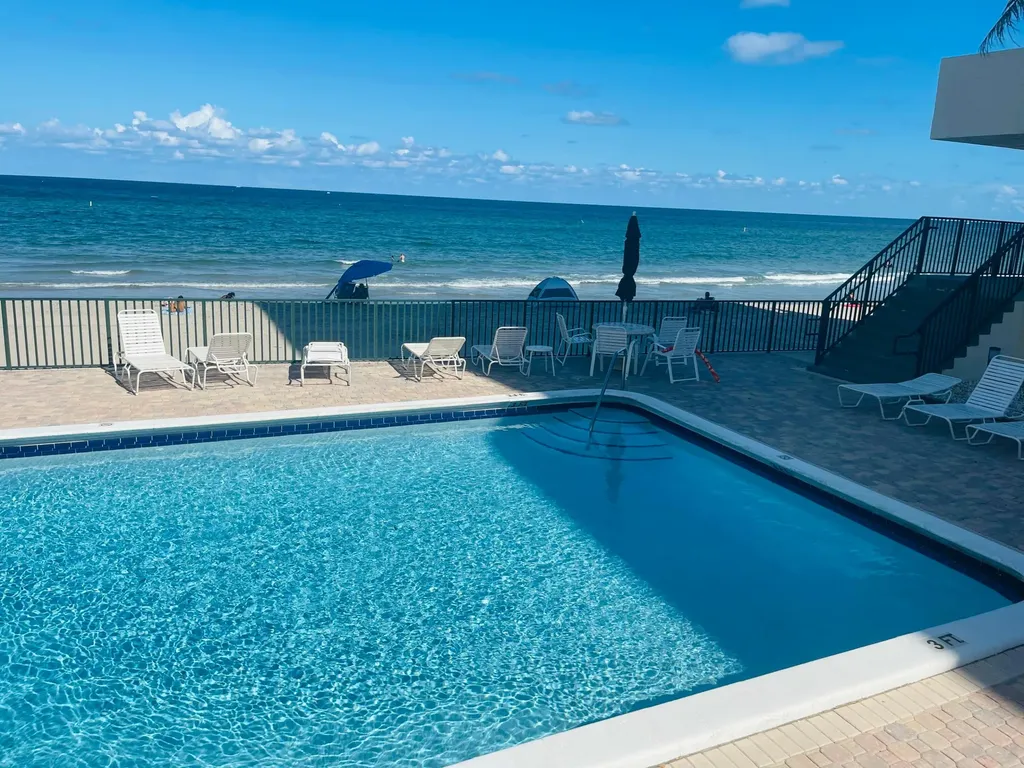 1237 Hillsboro Mile Hillsboro Beach FL 33062