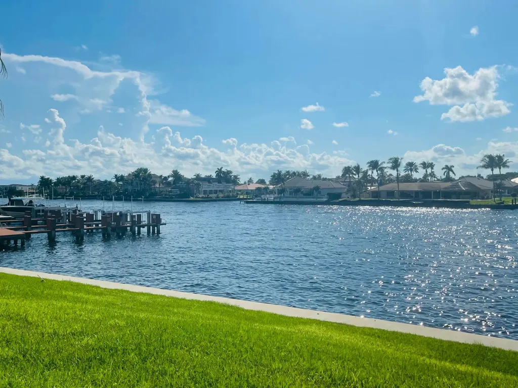 1237 Hillsboro Mile Hillsboro Beach FL 33062