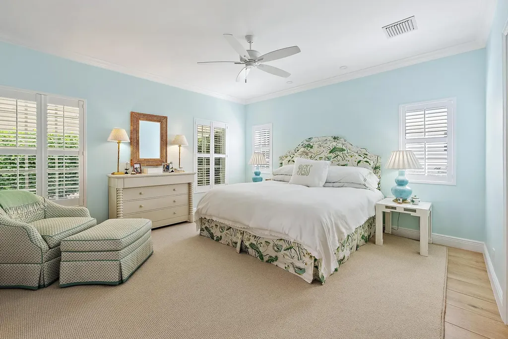 105 Evans Lane Manalapan FL 33462