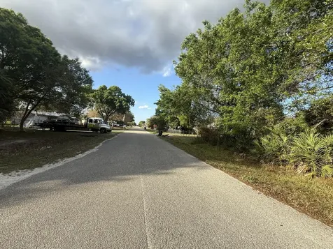 3382 NW 31st Avenue Okeechobee FL 34972