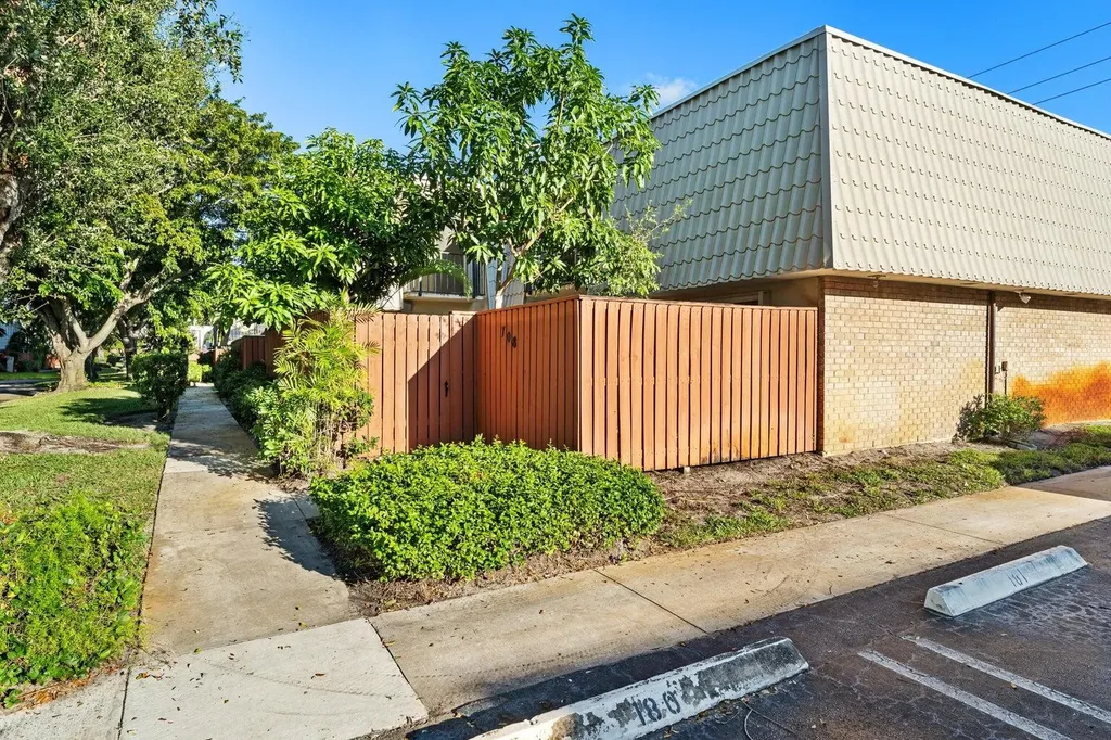 1700 Embassy Drive West Palm Beach FL 33401