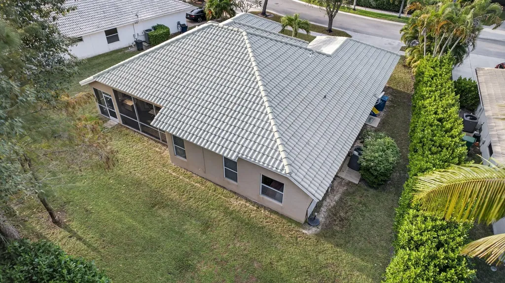 146 Fernwood Crescent Royal Palm Beach FL 33411