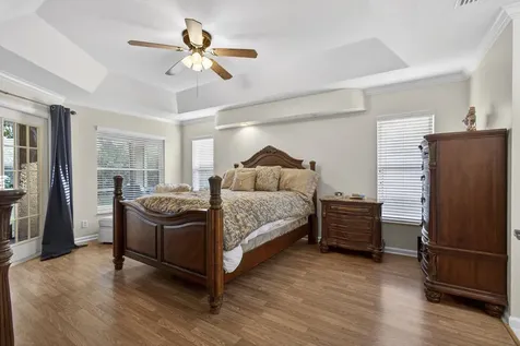 146 Fernwood Crescent Royal Palm Beach FL 33411