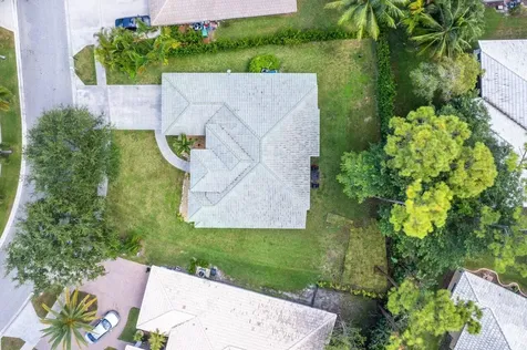 146 Fernwood Crescent Royal Palm Beach FL 33411