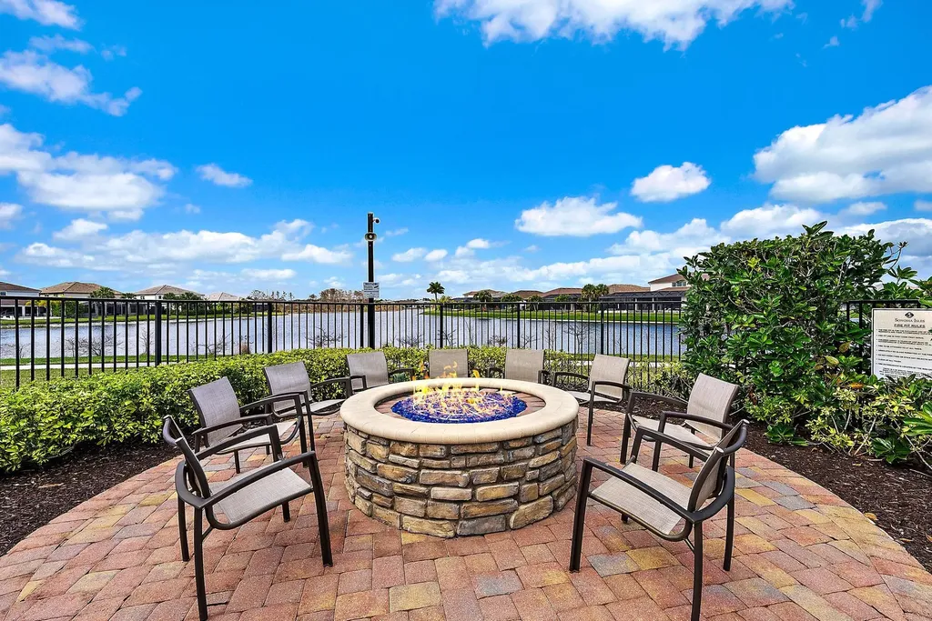 214 Blanca Isle Lane Jupiter FL 33478