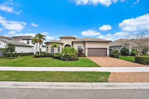 214 Blanca Isle Lane Jupiter FL 33478