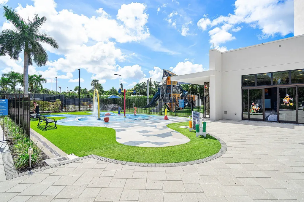 21359 Harrow Court Boca Raton FL 33433