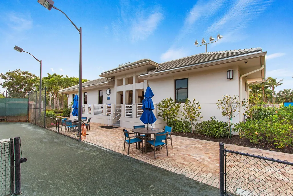 21359 Harrow Court Boca Raton FL 33433