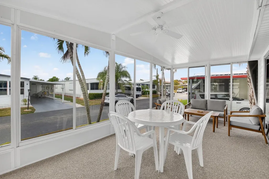 53002 Del Rio Bay Boynton Beach FL 33436