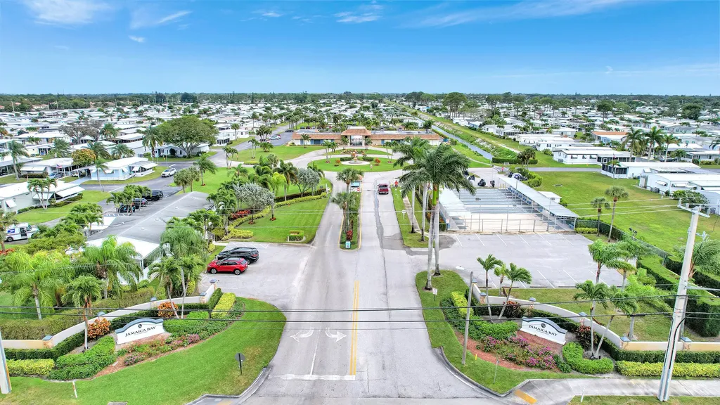 53002 Del Rio Bay Boynton Beach FL 33436