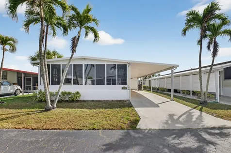 53002 Del Rio Bay Boynton Beach FL 33436