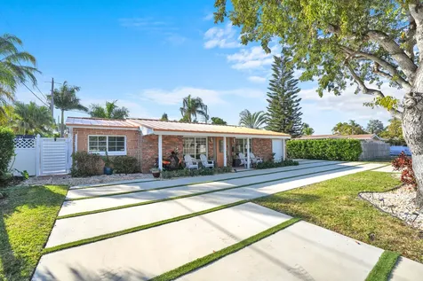 733 SE 10th Avenue Deerfield Beach FL 33441