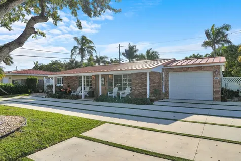 733 SE 10th Avenue Deerfield Beach FL 33441