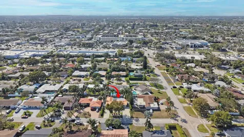 733 SE 10th Avenue Deerfield Beach FL 33441