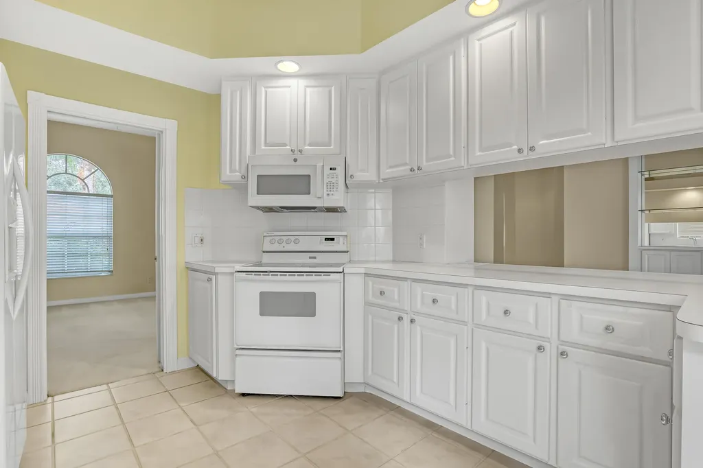 2580 Kittbuck Way West Palm Beach FL 33411
