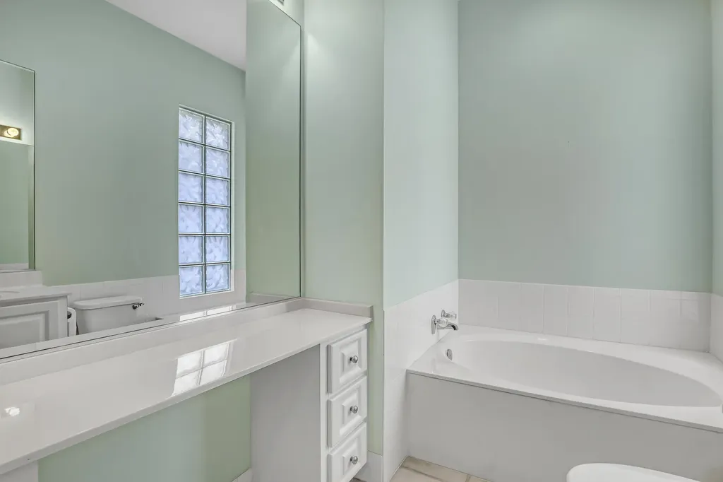 2580 Kittbuck Way West Palm Beach FL 33411