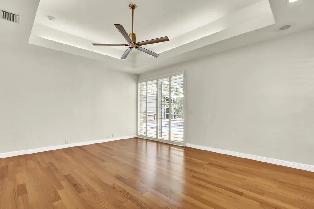 10 Martinique Cove Palm Beach Gardens FL 33418