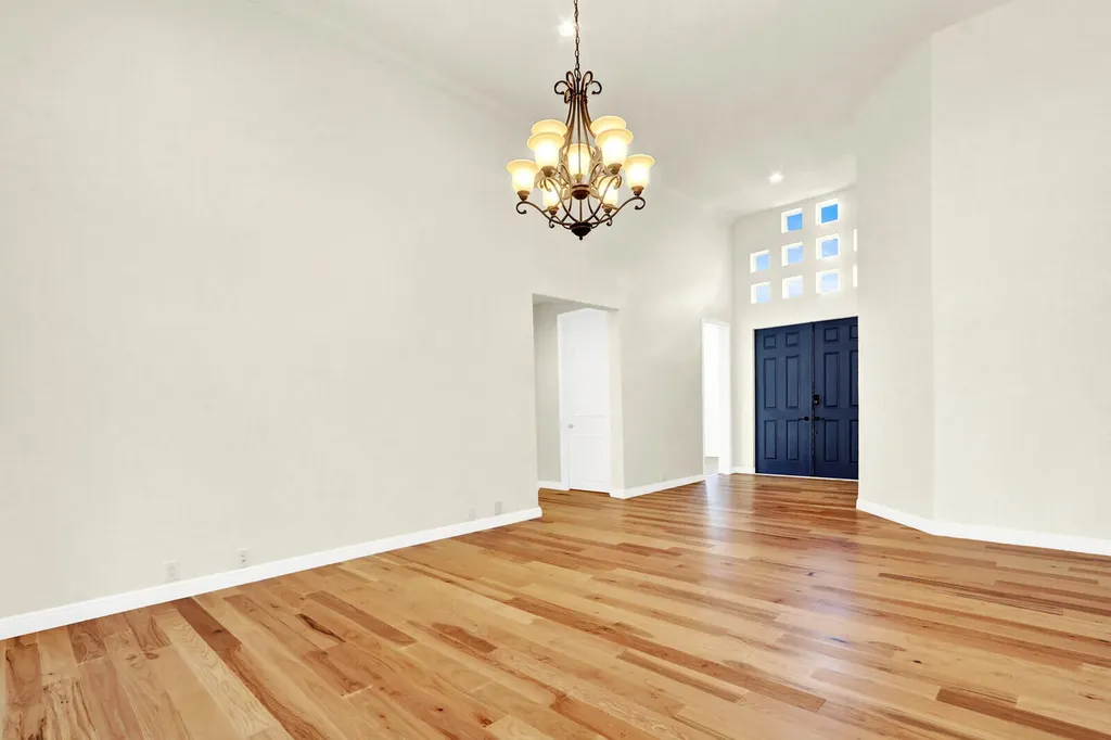10 Martinique Cove Palm Beach Gardens FL 33418