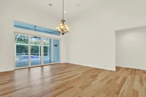 10 Martinique Cove Palm Beach Gardens FL 33418