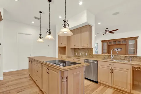 10 Martinique Cove Palm Beach Gardens FL 33418