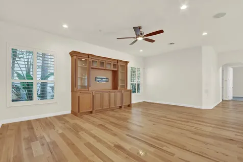 10 Martinique Cove Palm Beach Gardens FL 33418