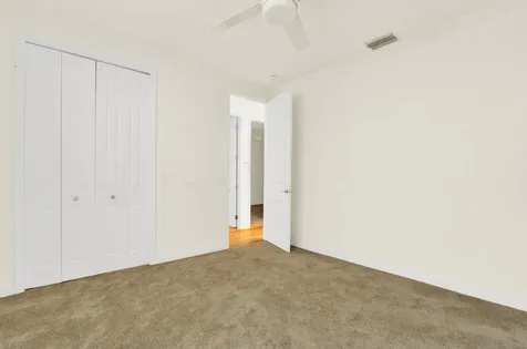 10 Martinique Cove Palm Beach Gardens FL 33418