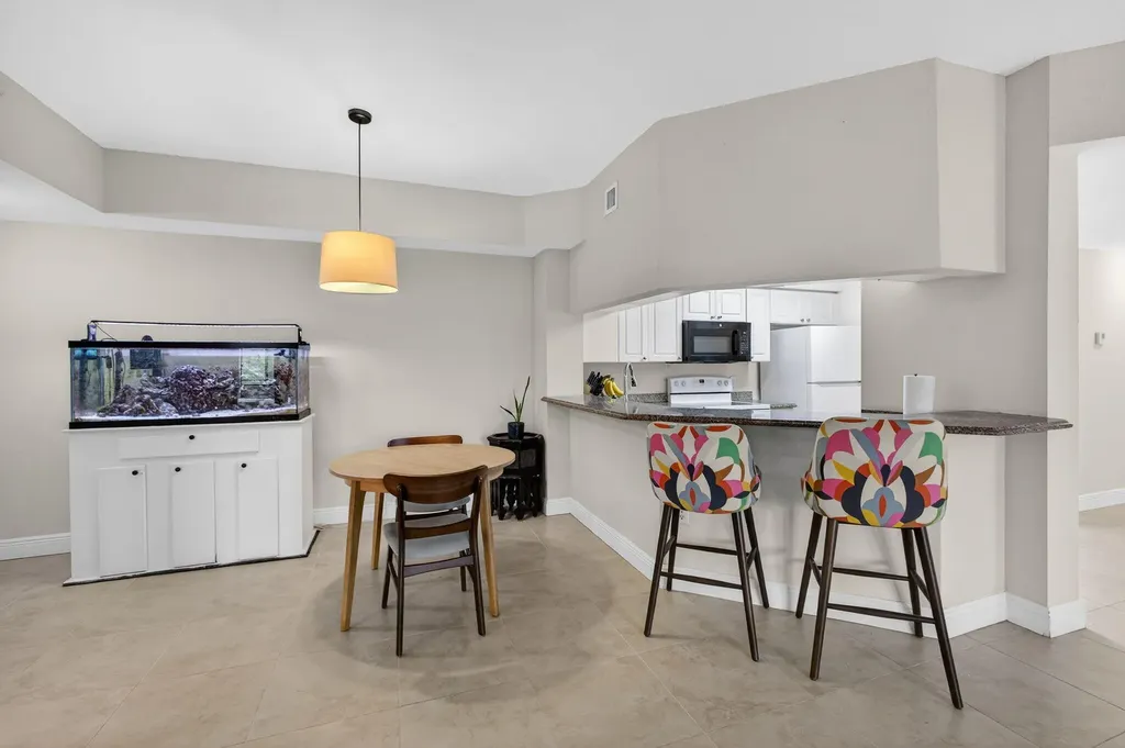 2727 Anzio Court Palm Beach Gardens FL 33410