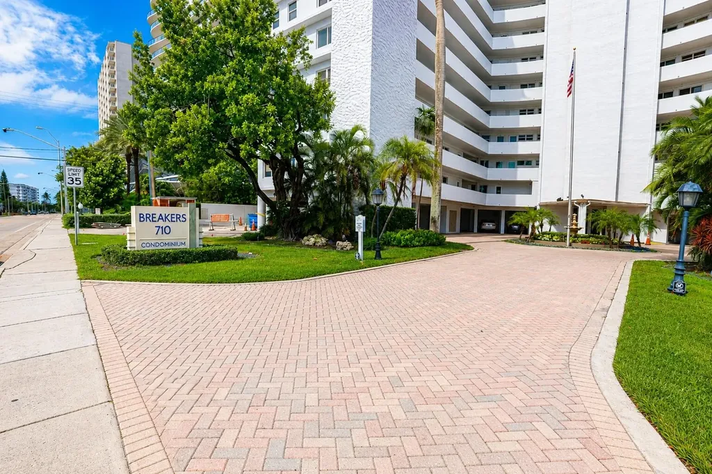 710 N Ocean Boulevard Pompano Beach FL 33062