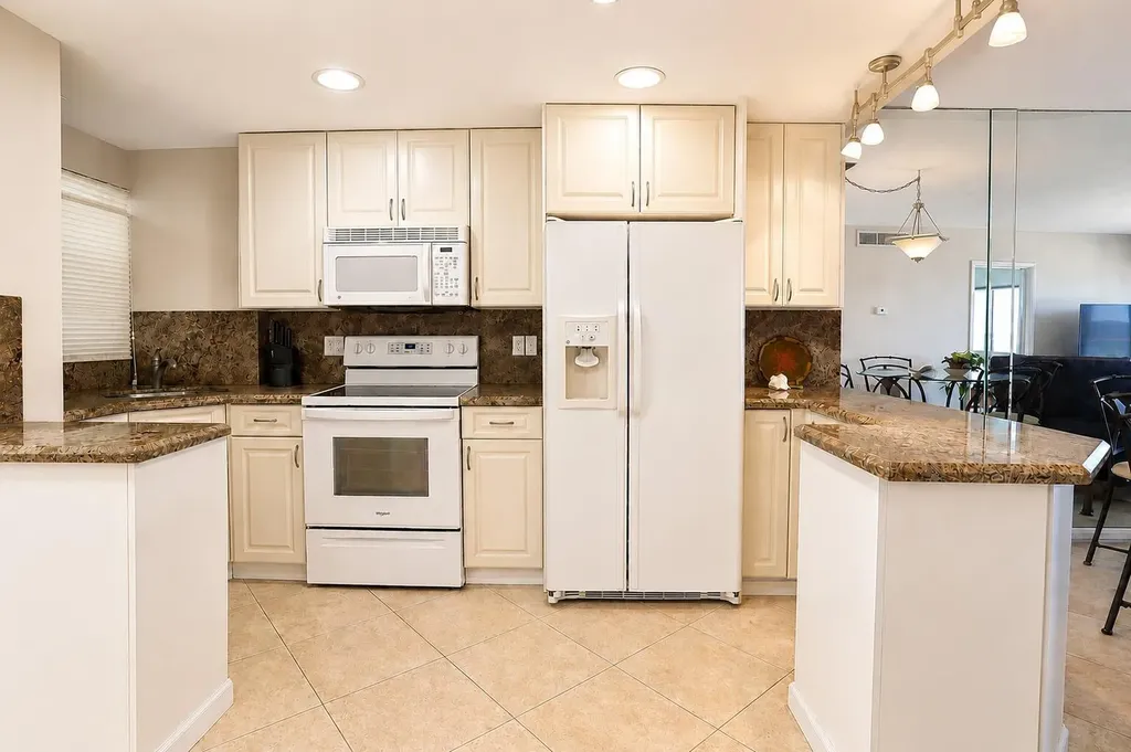710 N Ocean Boulevard Pompano Beach FL 33062
