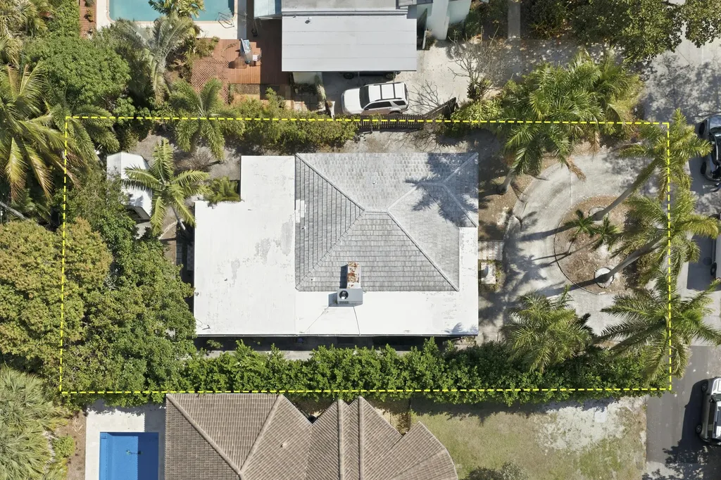 225 Plymouth Road West Palm Beach FL 33405